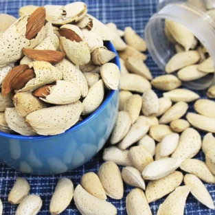 Almond Whole (Badam Abdulwadi) بادام عبدالوادی