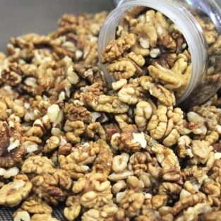 Walnut Unshelled (Giri Akhroot) گری اخروٹ